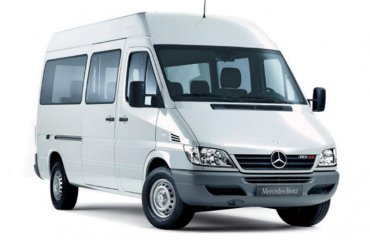Thuê xe 16 chỗ Mercedes Benz Đà Nẵng