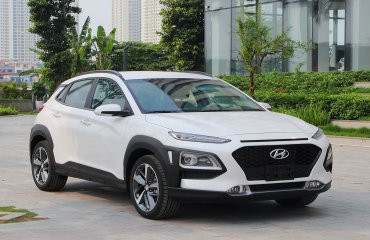 Cho thuê xe du lịch 7 chỗ HYUNDAI KONA